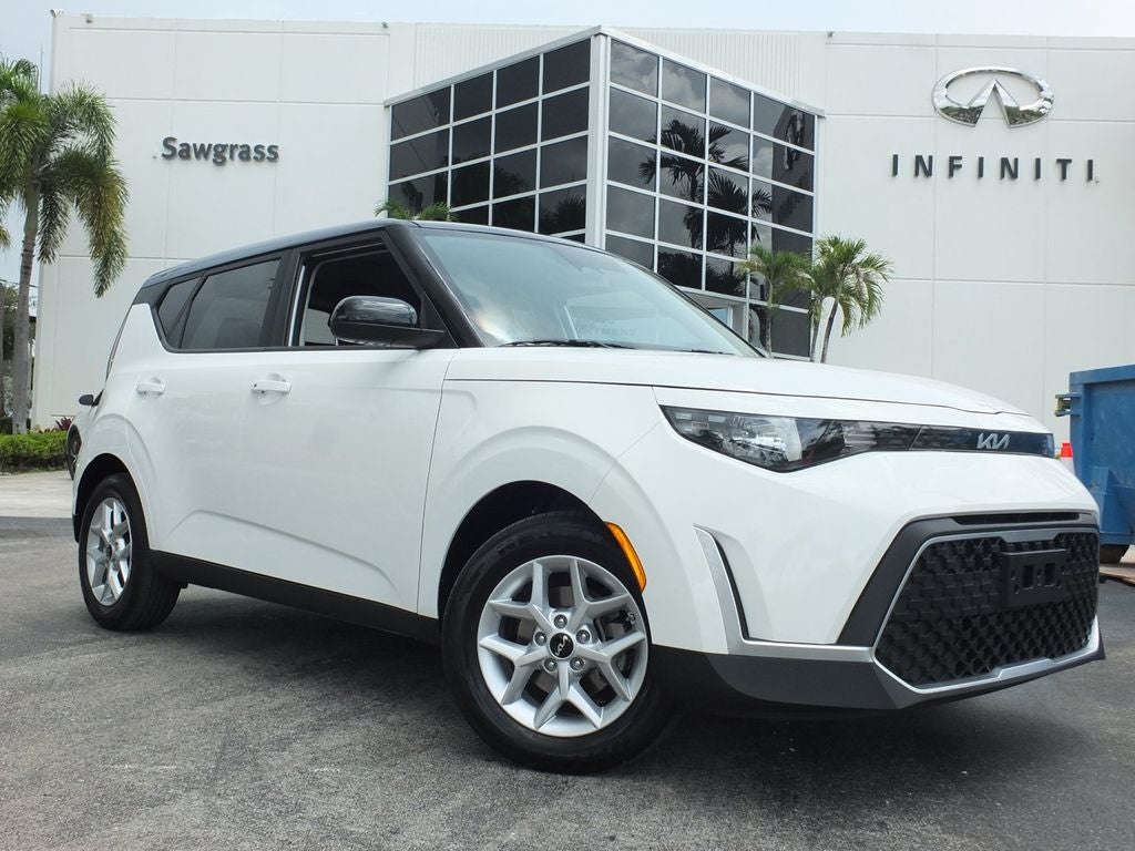 2025 Kia Soul S