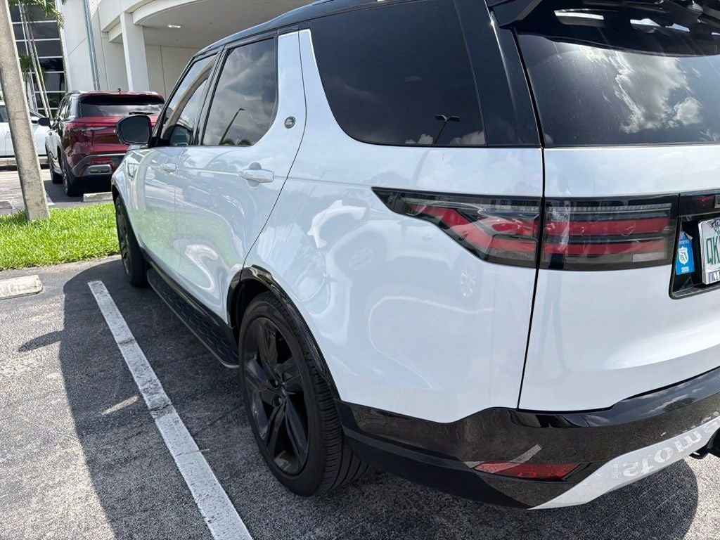 2023 Land Rover Discovery HSE R-Dynamic