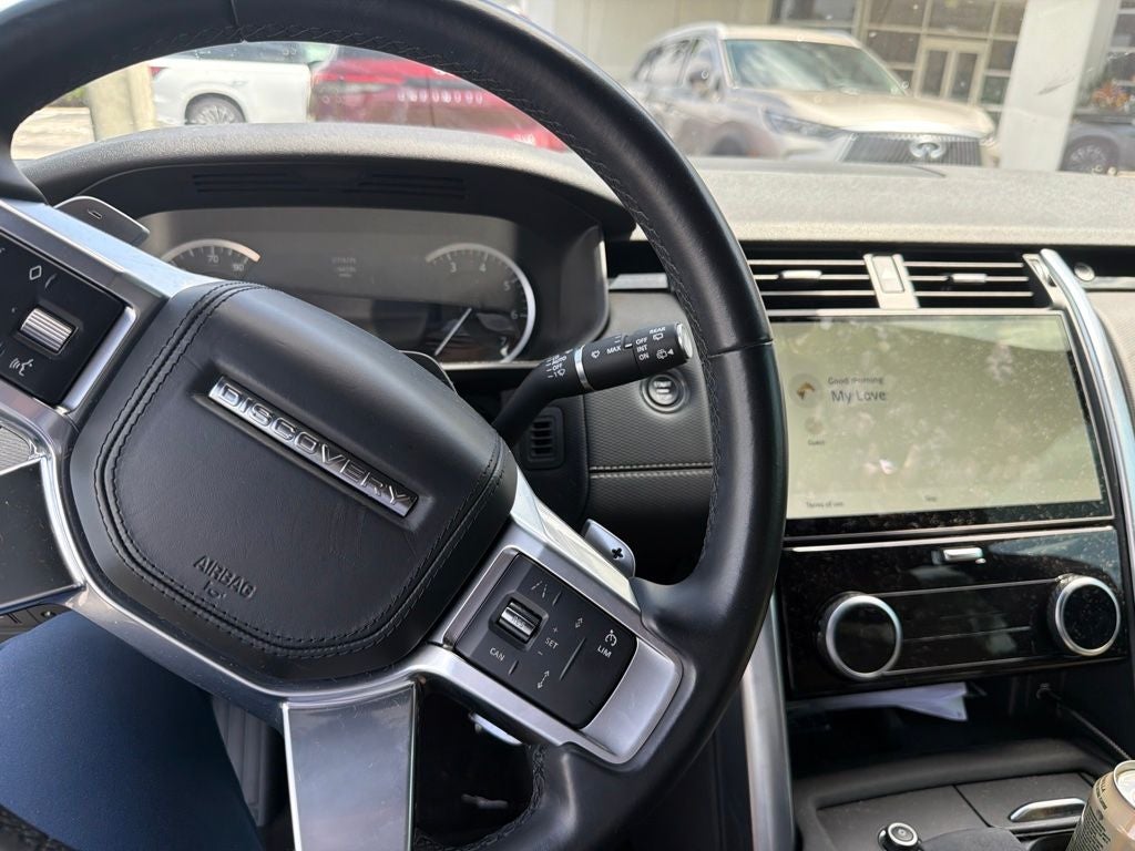 2023 Land Rover Discovery HSE R-Dynamic
