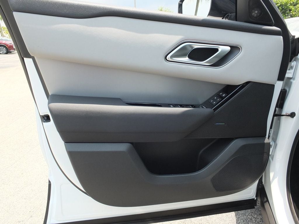 2025 Land Rover Range Rover Velar S