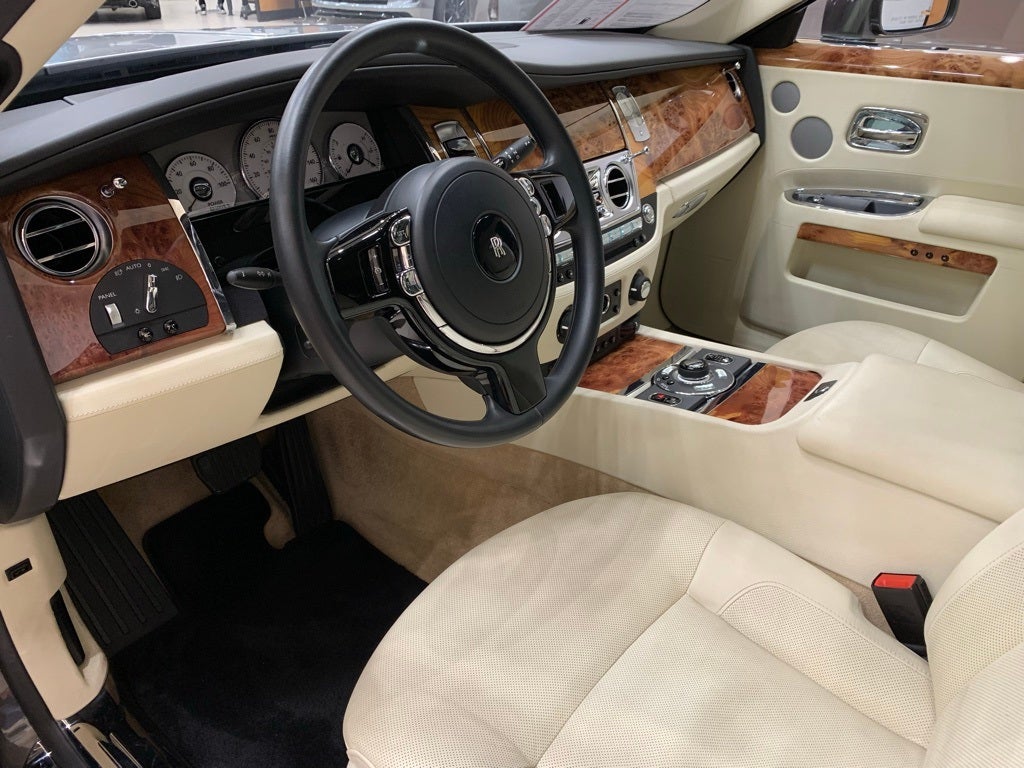 2011 Rolls-Royce Ghost Base