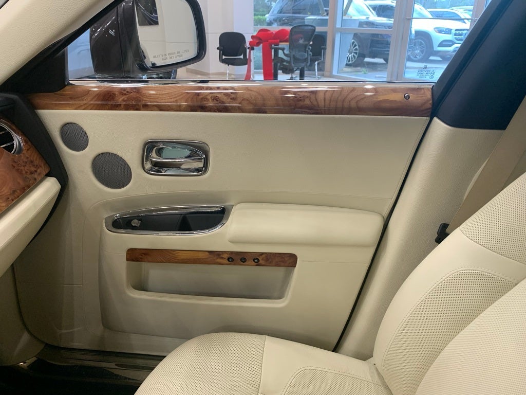 2011 Rolls-Royce Ghost Base