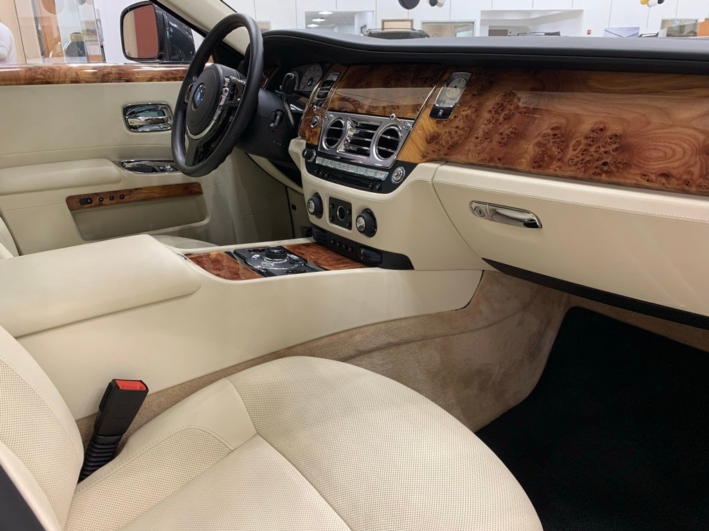 2011 Rolls-Royce Ghost Base