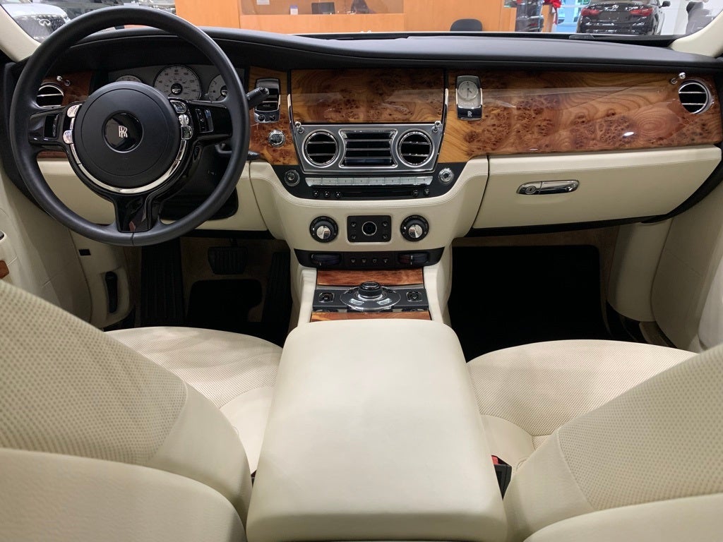 2011 Rolls-Royce Ghost Base