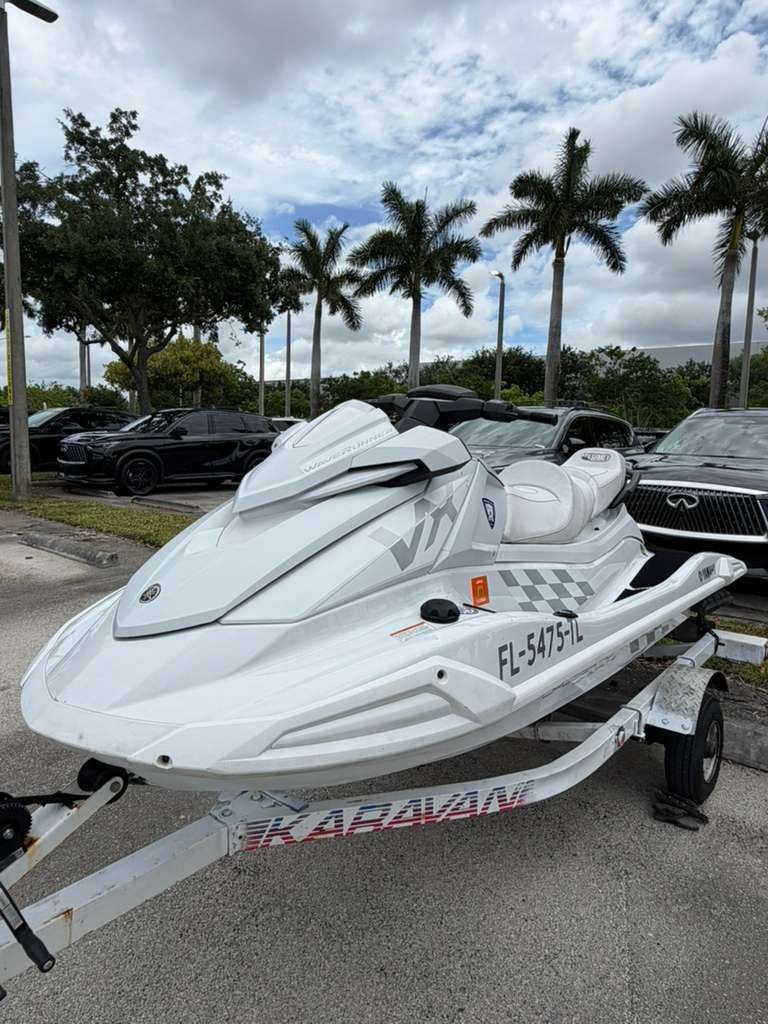 2023 Yamaha XV Cruiser H.O 1.8 TRAILER INCLUDED!