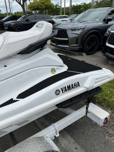 2023 Yamaha XV Cruiser H.O 1.8 TRAILER INCLUDED!
