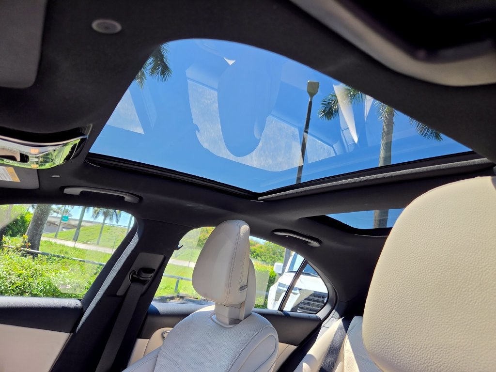 2023 Mercedes-Benz C 300 C 300