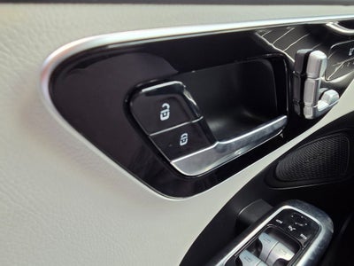 2023 Mercedes-Benz C 300 C 300