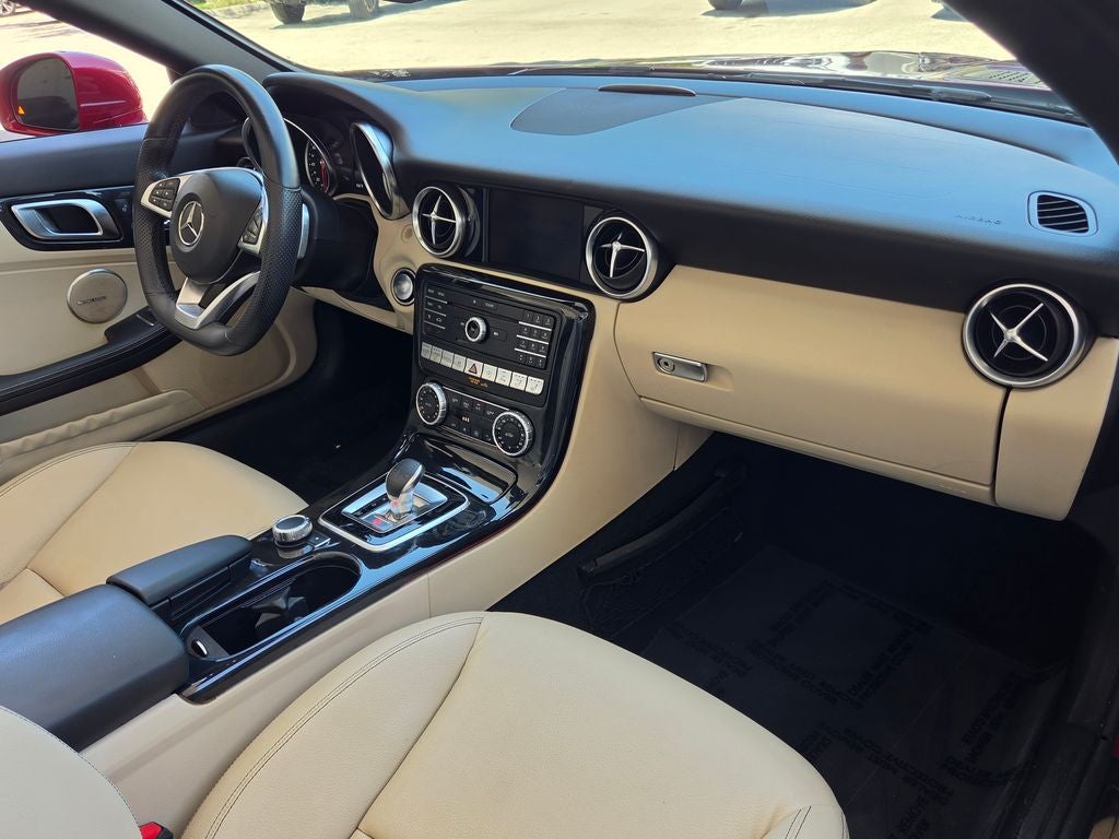 2020 Mercedes-Benz SLC 300 SLC 300