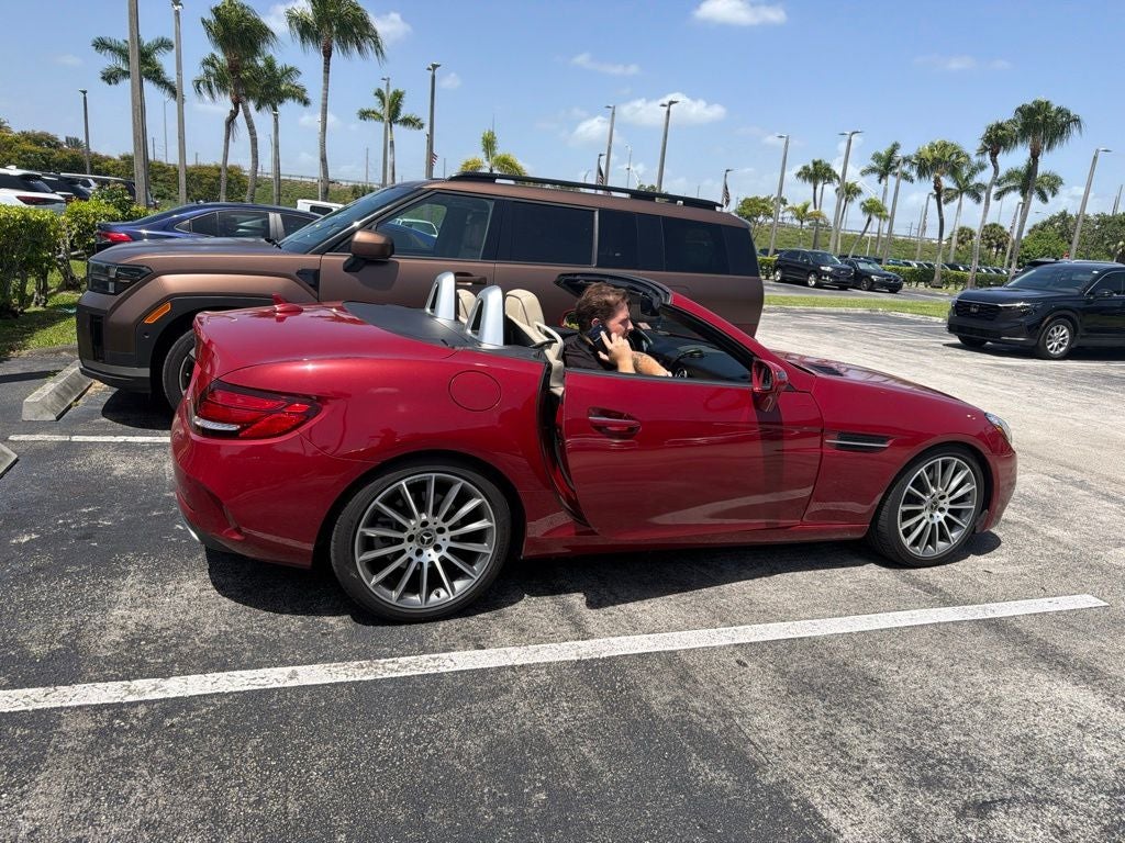 2020 Mercedes-Benz SLC 300 SLC 300