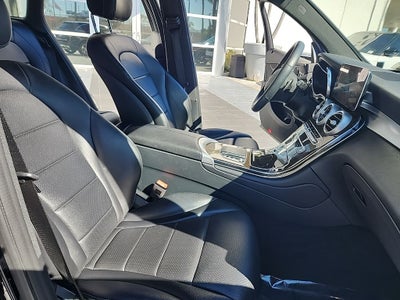 2022 Mercedes-Benz GLC 300 GLC 300