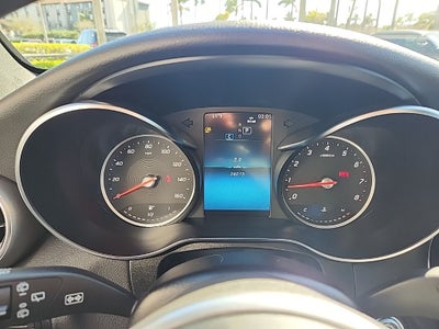 2022 Mercedes-Benz GLC 300 GLC 300