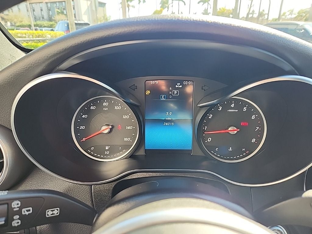 2022 Mercedes-Benz GLC 300 GLC 300