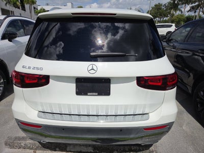 2022 Mercedes-Benz GLB 250 GLB 250
