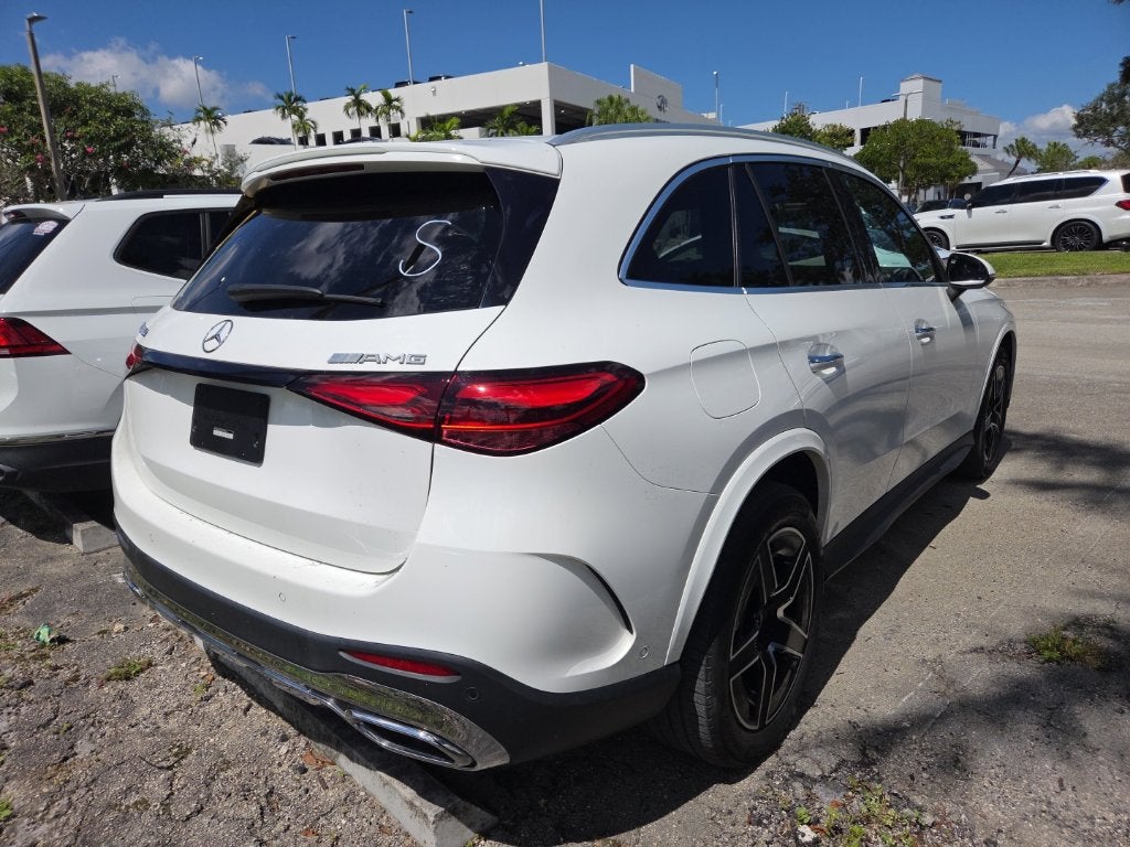 2023 Mercedes-Benz GLC 300 GLC 300