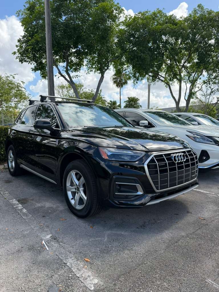 2023 Audi Q5 40 Premium quattro