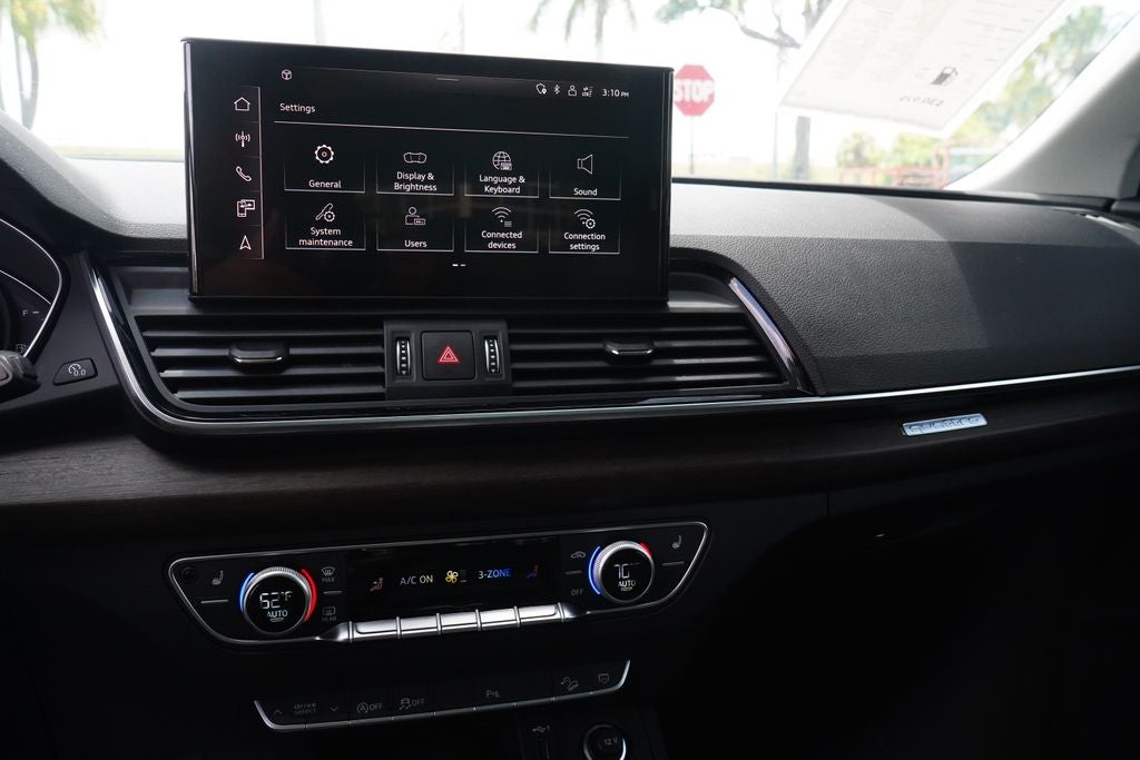 2023 Audi Q5 40 Premium quattro