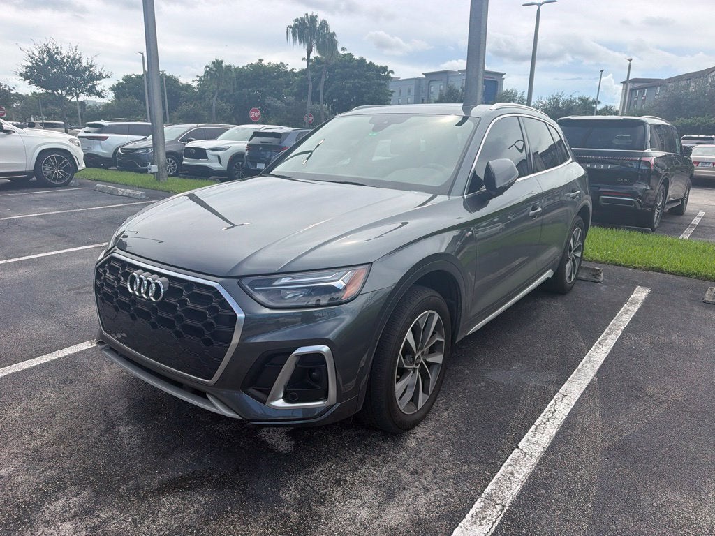 2023 Audi Q5 45 S line Premium quattro