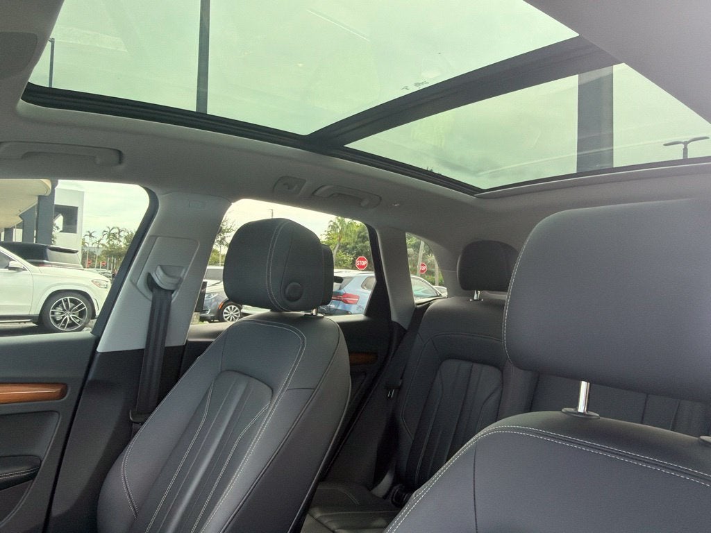 2023 Audi Q5 45 S line Premium quattro
