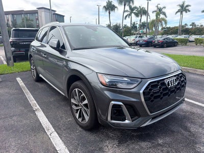 2023 Audi Q5 45 S line Premium quattro