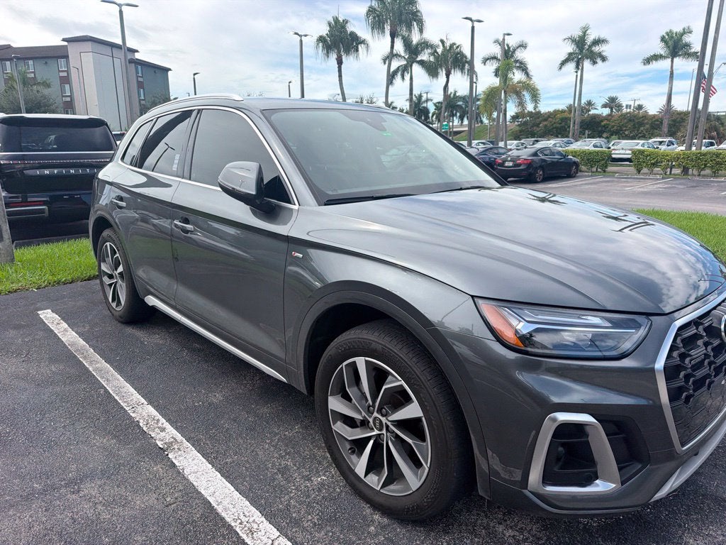 2023 Audi Q5 45 S line Premium quattro