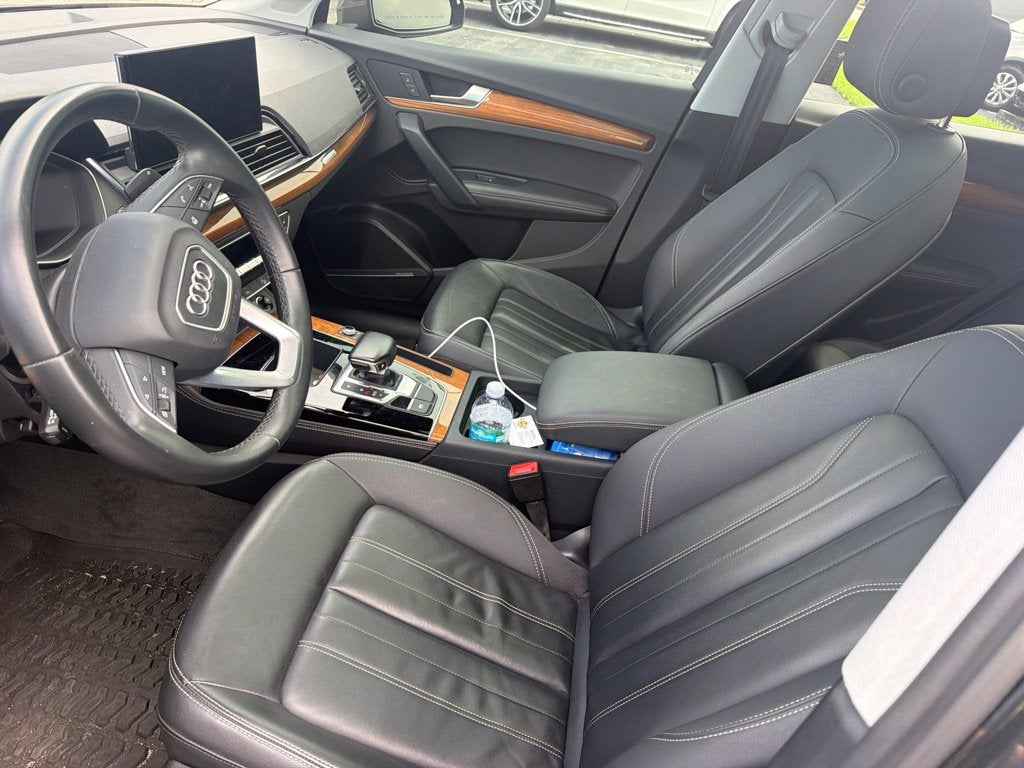 2023 Audi Q5 45 S line Premium quattro