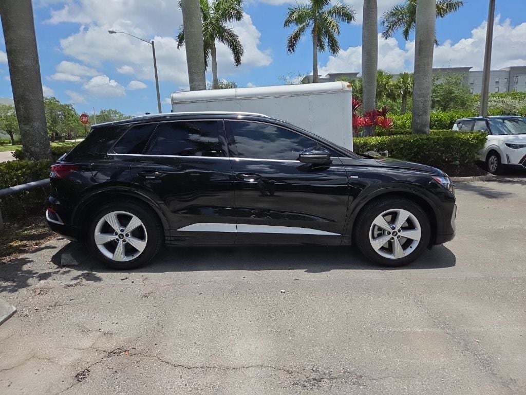 2024 Audi Q4 e-tron Premium quattro