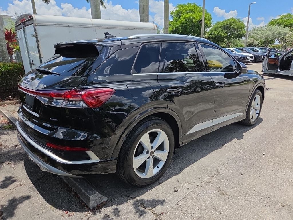 2024 Audi Q4 e-tron Premium quattro