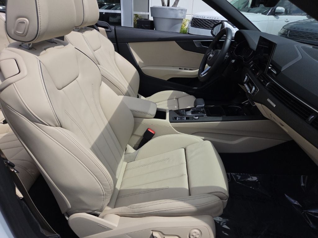 2024 Audi A5 Cabriolet 45 S line Premium quattro