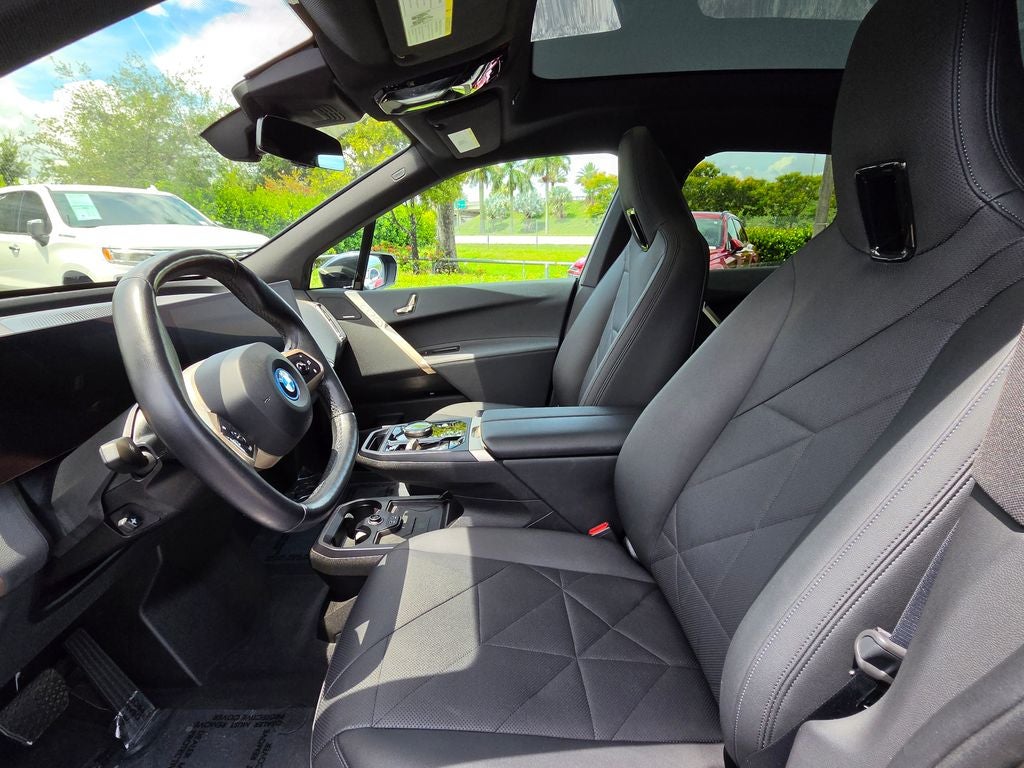 2024 BMW iX xDrive50