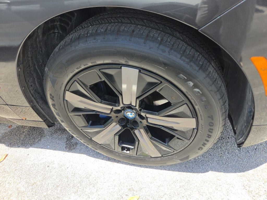 2024 BMW iX xDrive50