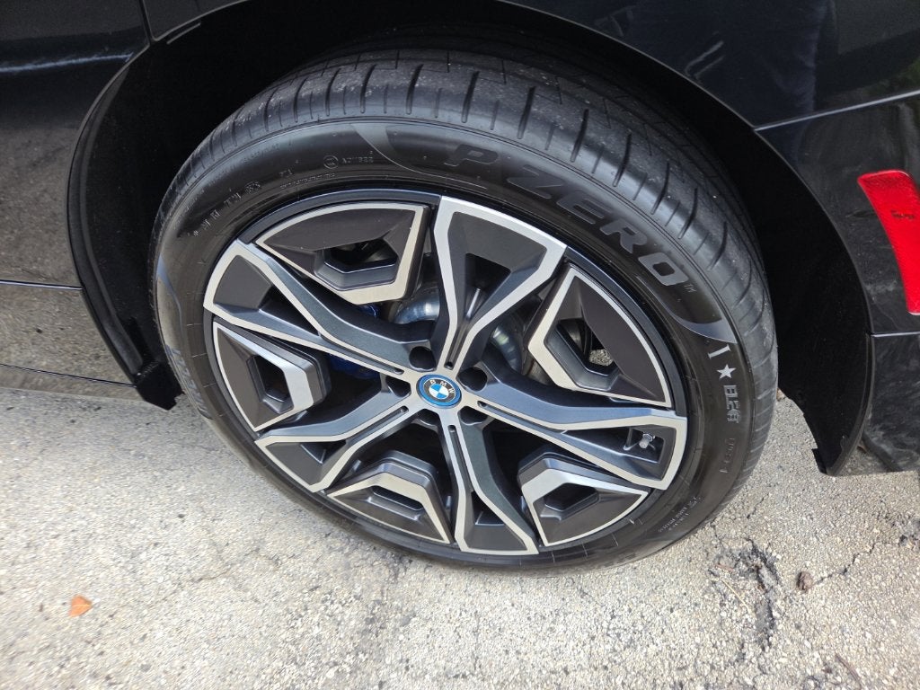 2024 BMW iX xDrive50