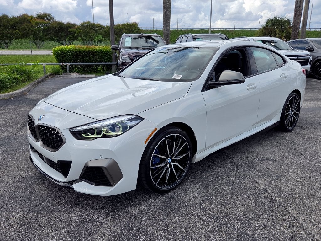 2024 BMW 2 Series M235i xDrive