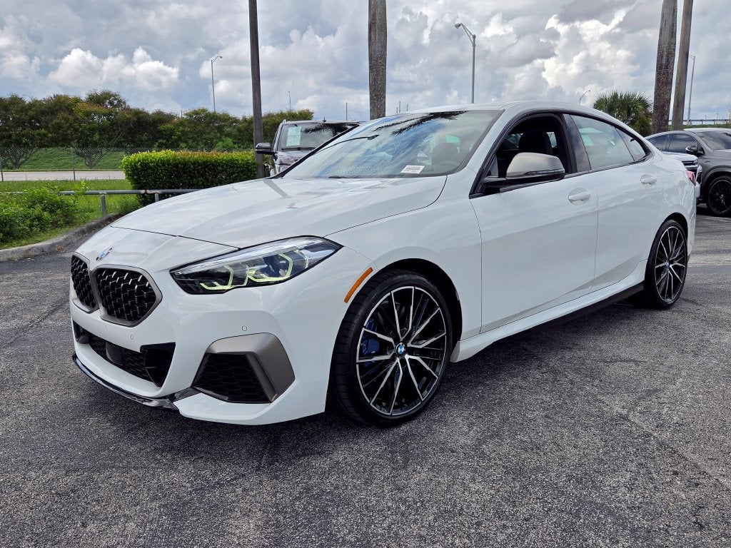 2024 BMW 2 Series M235i xDrive