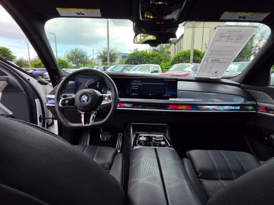 2025 BMW 7 Series 740i