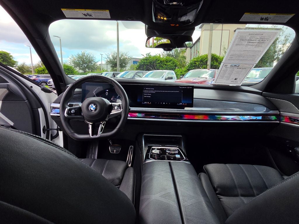2025 BMW 7 Series 740i