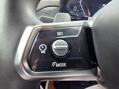 2025 BMW 7 Series 740i