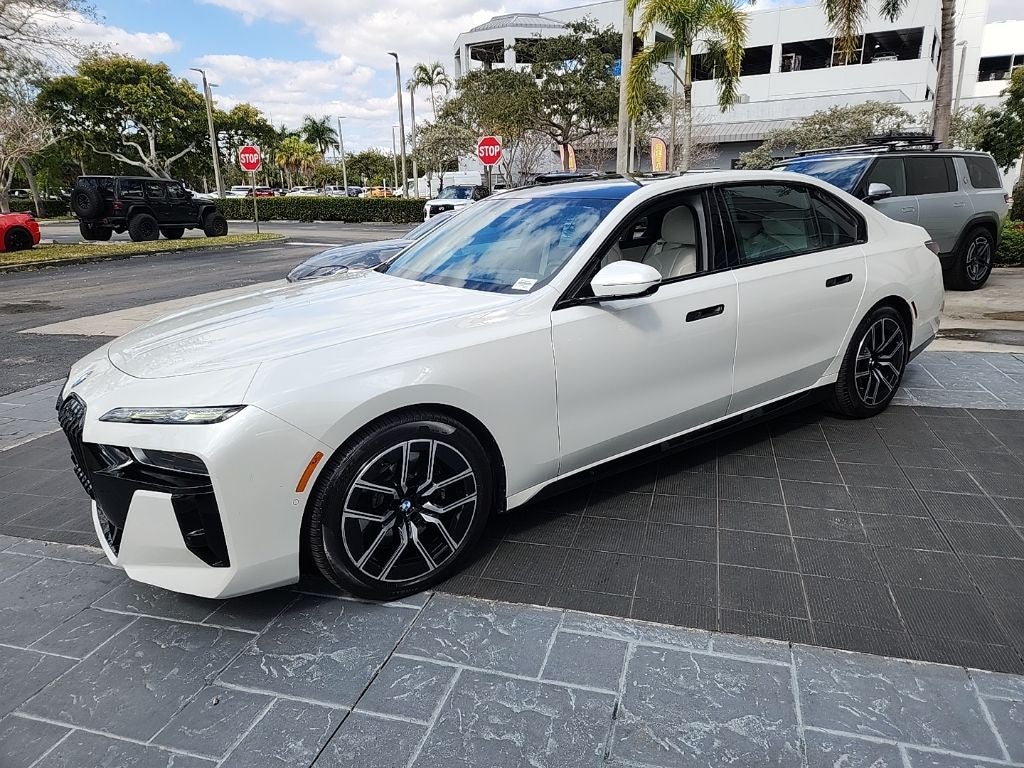2023 BMW 7 Series 760i xDrive