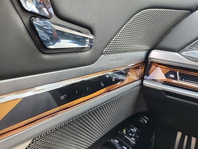 2023 BMW 7 Series 760i xDrive