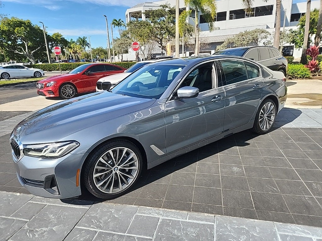 2022 BMW 5 Series 530i