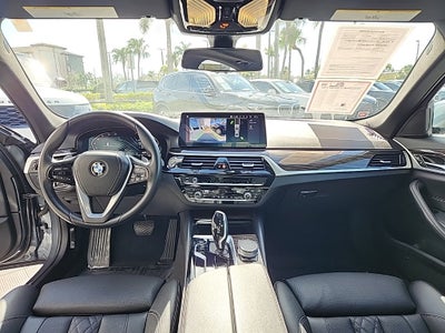 2022 BMW 5 Series 530i