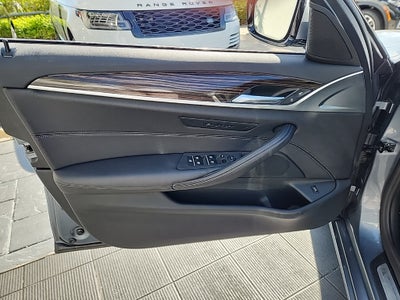 2022 BMW 5 Series 530i