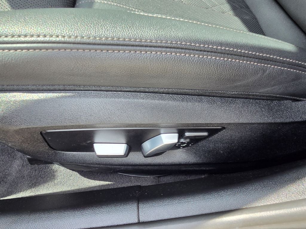 2022 BMW 5 Series 530i M SPORT PACKAGE!!