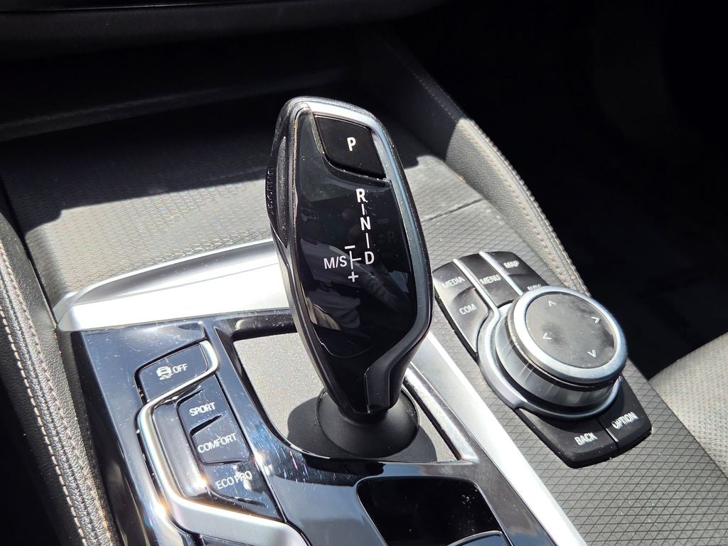 2022 BMW 5 Series 530i M SPORT PACKAGE!!
