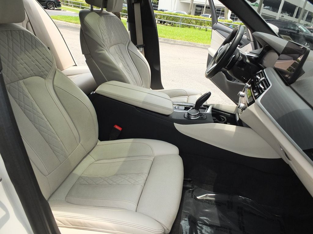 2023 BMW 5 Series 540i