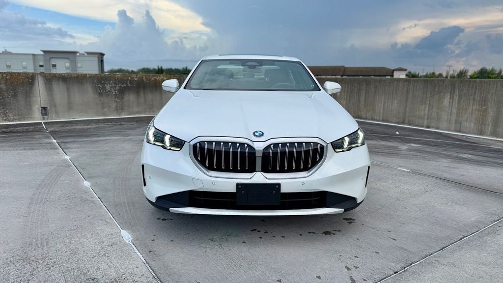 2025 BMW 5 Series 540i xDrive PREMIUM PACKAGE