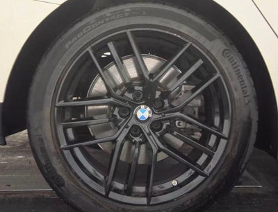 2025 BMW 5 Series 540i xDrive PREMIUM PACKAGE