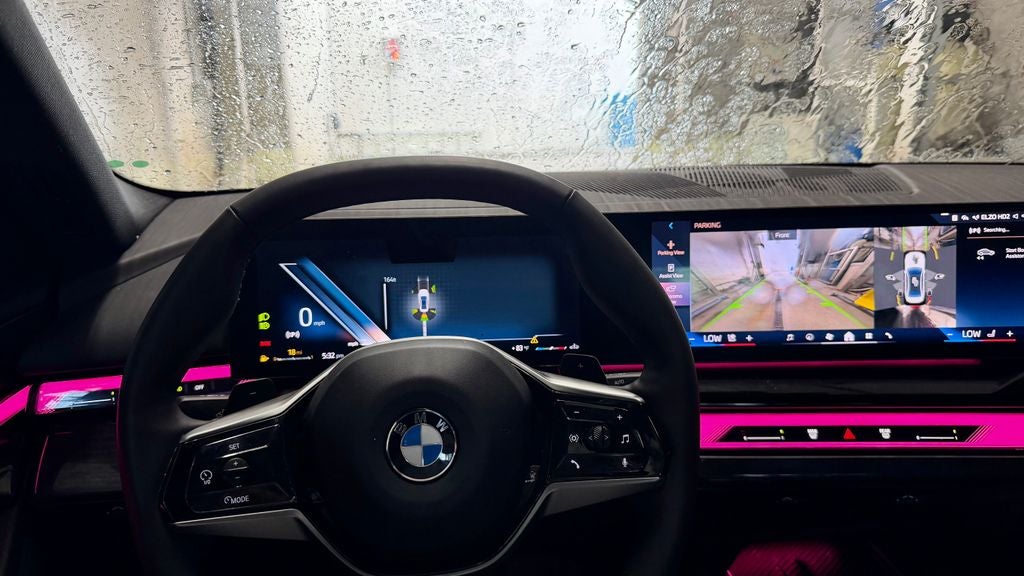 2025 BMW 5 Series 540i xDrive PREMIUM PACKAGE