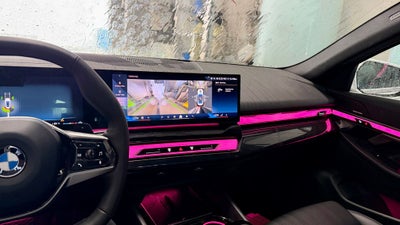 2025 BMW 5 Series 540i xDrive PREMIUM PACKAGE
