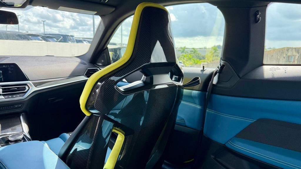 2021 BMW M4 Competition YAS MARINA CARBON BUCKETS